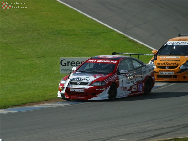 Yvan Muller - Vauxhall Astra