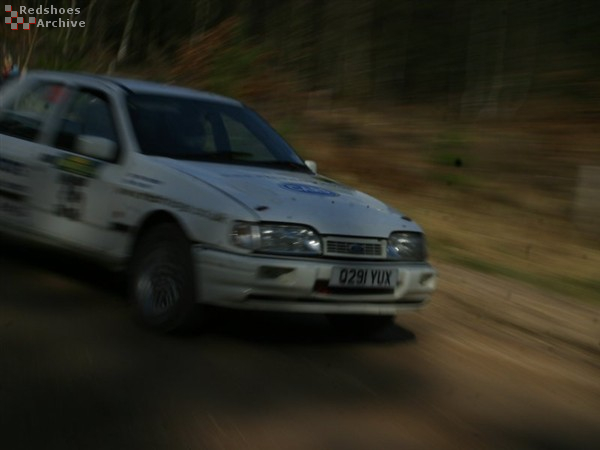 Mel Hudson / Roy Bell - Ford Sapphire