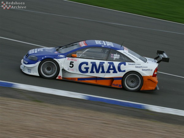 Hirst / Wood - Vauxhall Astra DTM