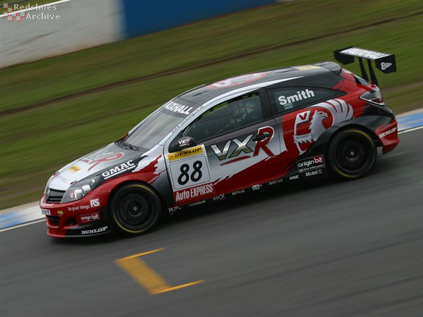 Gavin Smith - Vauxhall Astra Sport Hatch