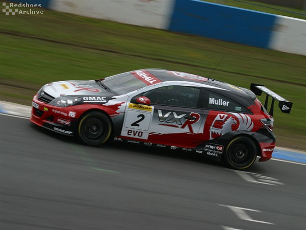 Yvan Muller - Vauxhall Astra Sport Hatch