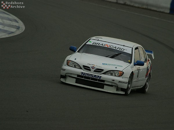 Nissan Primera
