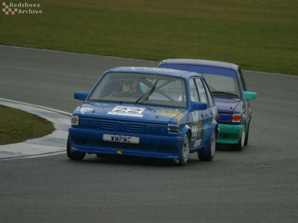 Paul Clacket - MG Maestro