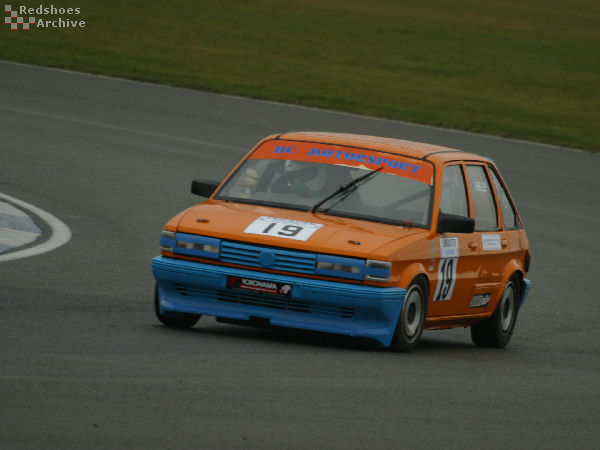 Philip Emsley - MG Maestro