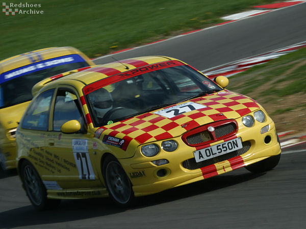 Adrian Olsson - MG ZR