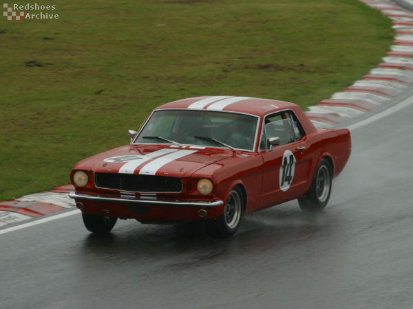 Richard Styles / Stuart Prior - Ford Mustang