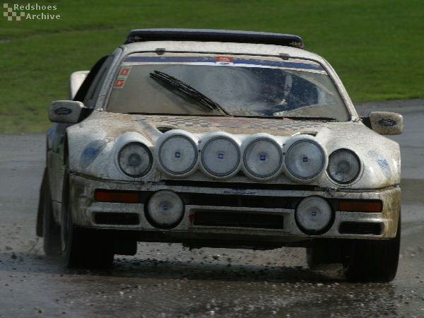 Ford RS200