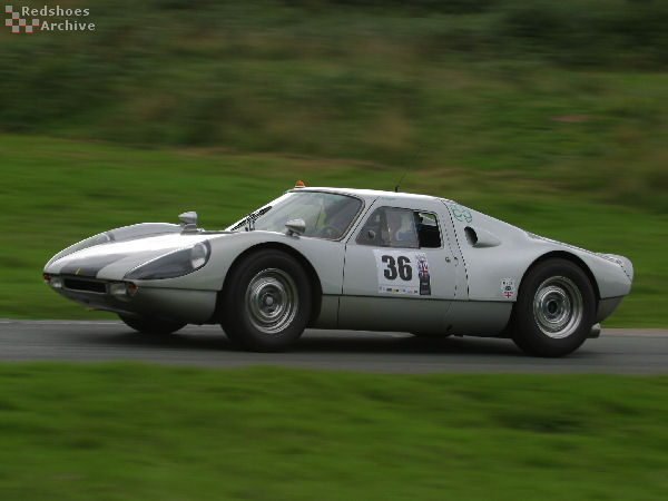 Porsche 904