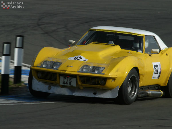 Chevrolet Corvette 7400