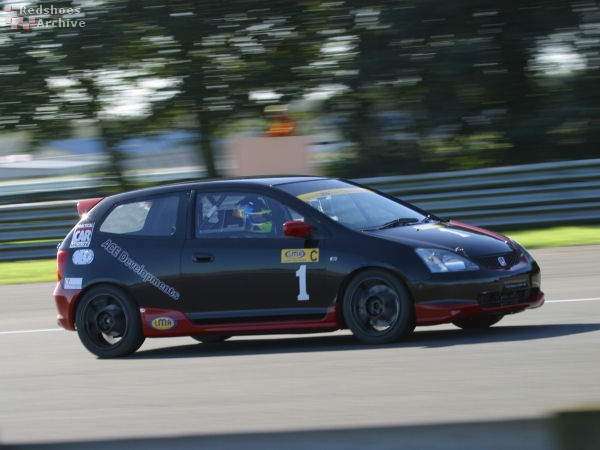 Simon Taylor - Honda Civic Type-R