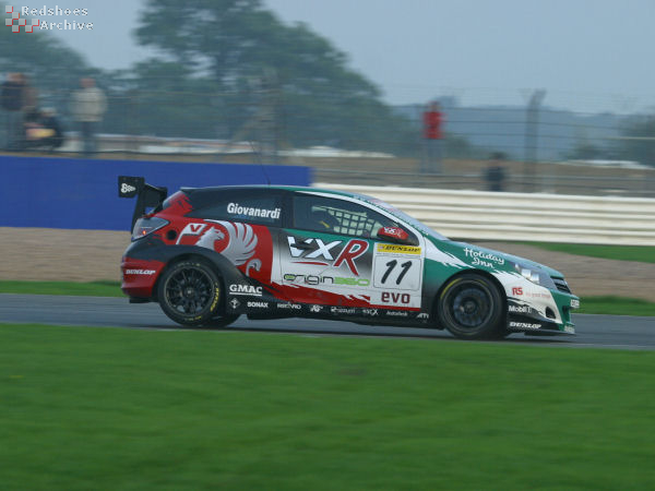 Fabrivio Giovanardi - Vauxhall Astra Sport Hatch