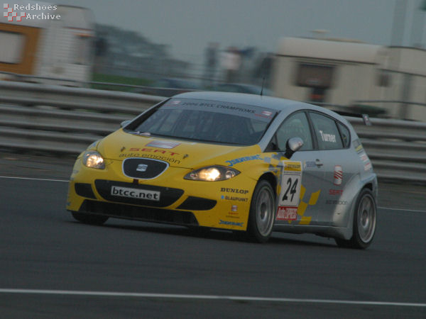 Darren Turner - SEAT Leon