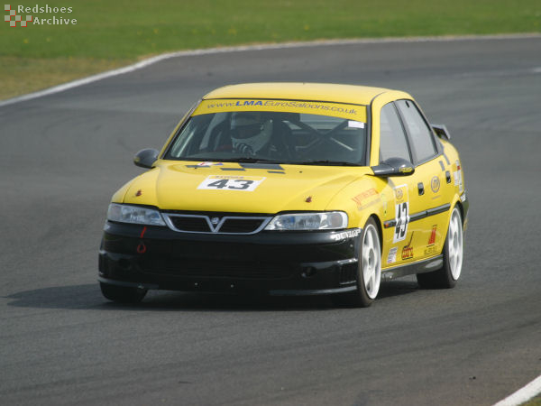 Ian Armour - Vauxhall Vectra