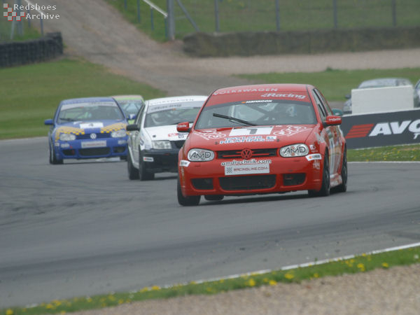 Paul Taylor - VW Golf R32