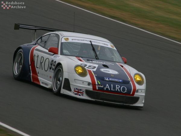 Barwell Motorsport Aston Martin DBR9