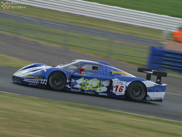 JMB Racing Maserati MC12 GT1