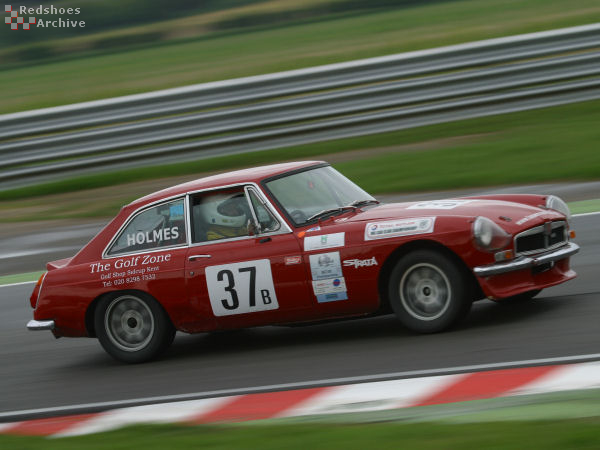 Barry Holmes - MGB GT V8
