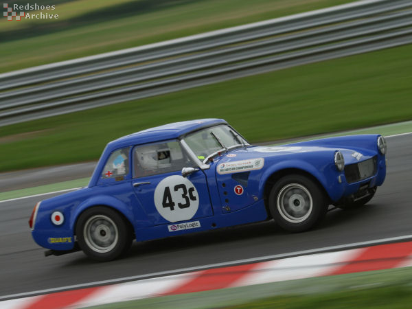 Simon Hutchinson - MG Midget