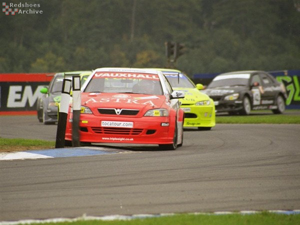 Muller takes a shortcut