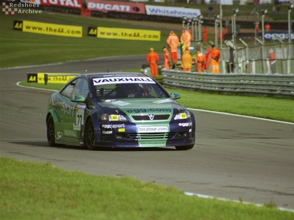 Phil Bennett - Vauxhall Astra