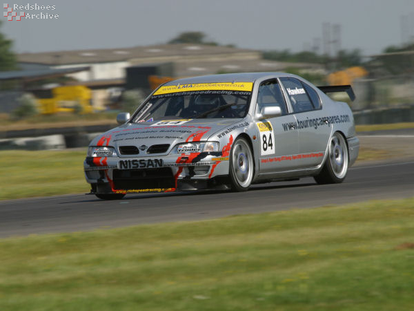 Richard Hawken - Nissan Primera