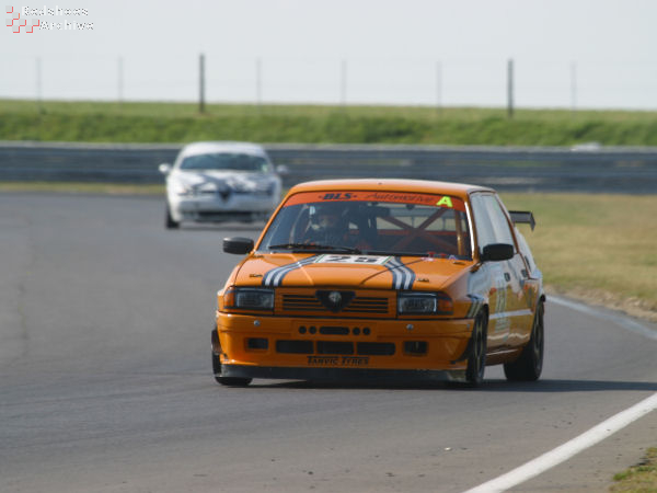 Bryan Shrubb - Alfa Romeo 33 Ti