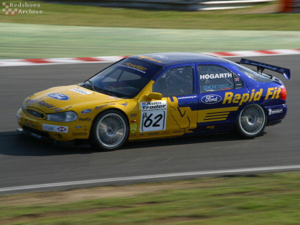 Bernard Hogarth - Ford Mondeo
