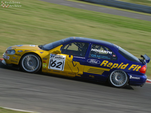 Bernard Hogarth - Ford Mondeo