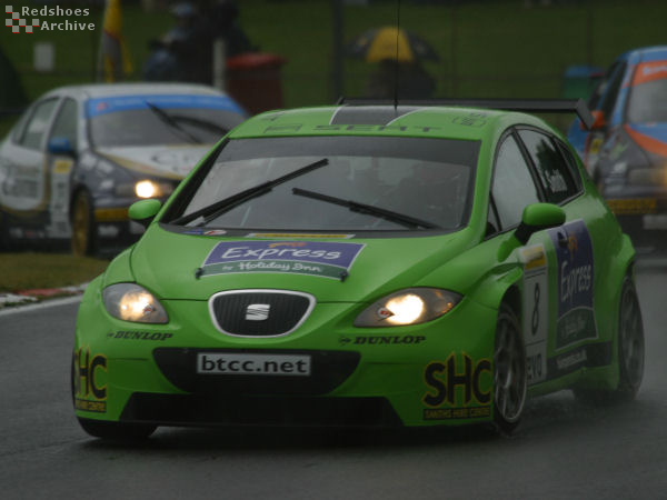 Gavin Smith - SEAT Leon