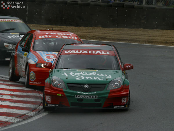 Fabrizio Giovanardi - Vauxhall Vectra