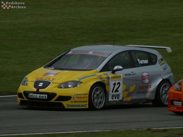 Darren Turner - SEAT Leon