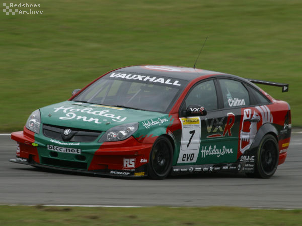 Tom Chilton - Vauxhall Vectra