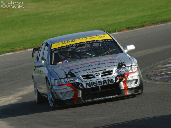 Richard Hawken - Nissan Primera