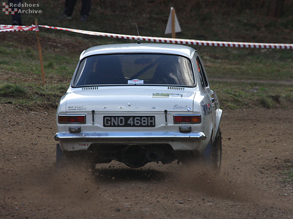 Drew Wylie / Russ Langthorne - Ford Escort