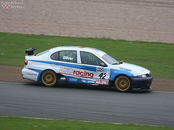 Stuart Oliver - SEAT Toledo