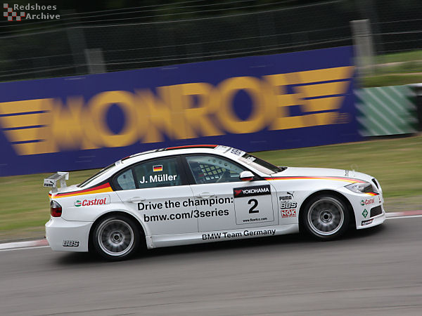 Jorg Muller - BMW 320is