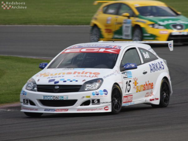 Martyn Bell - Vauxhall Astra