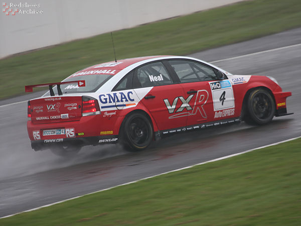 Matt Neal - Vauxhall Vectra