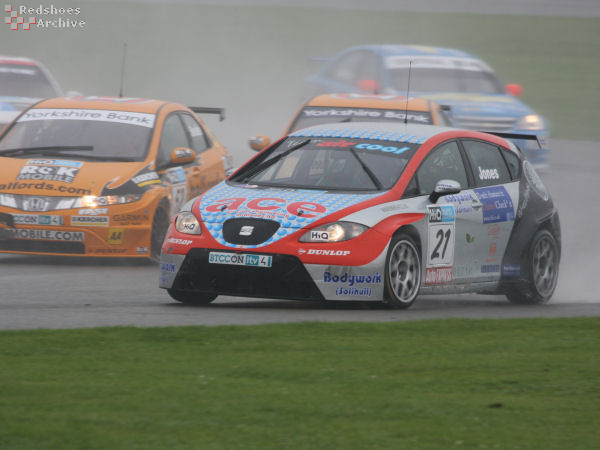 Adam Jones - SEAT Leon