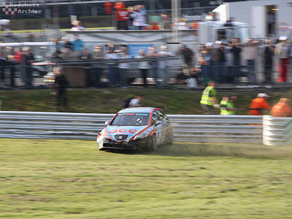 Adam Jones - SEAT Leon