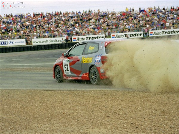 James Kaye forced onto the gravel