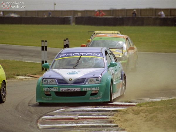 Phil Bennett - Proton Impian