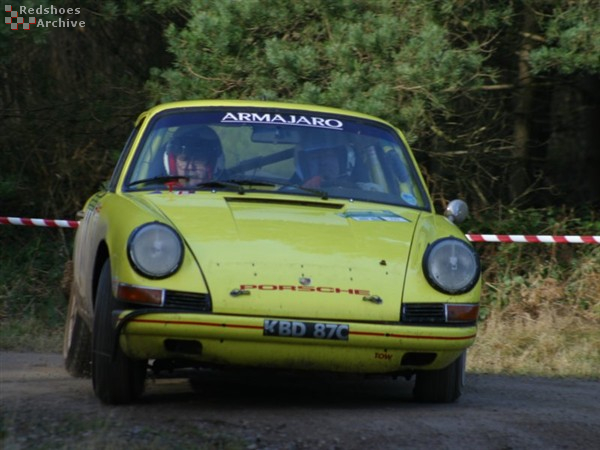 Geoff Stewart / Colin Thompson - Porsche 911