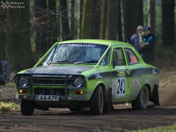 Peter Hall / John Billett - Ford Escort