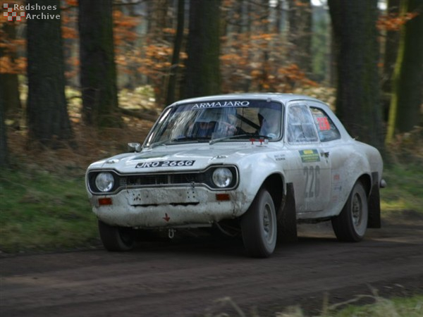 Ian Drummond / Bradley Magnus - Ford Escort RS2000