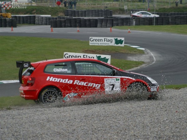 Tom Chilton takes to the gravel