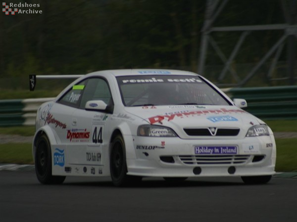 Gavin Pyper - Vauxhall Astra