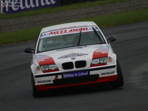 Michael Bentwood - BMW 320