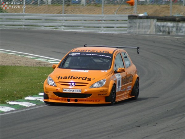 Dan Eaves - Peugeot 307