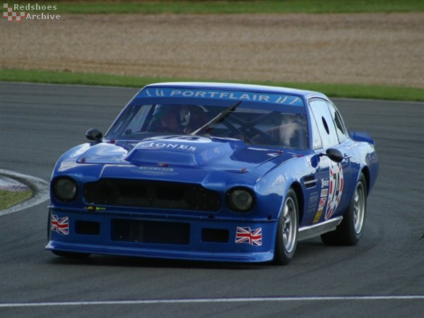 Aston Martin V8